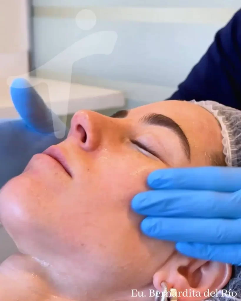 Limpieza Facial Profunda